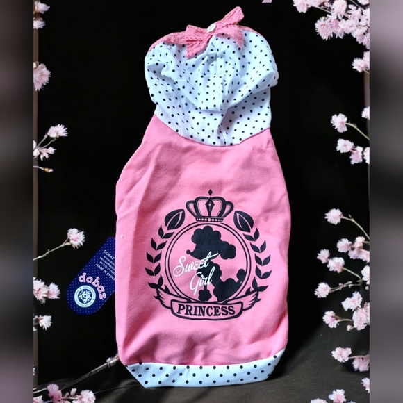 ๐๏ธ Dobaz 'Sweet Girl Princess" Dog Hoodie Sweater - Picture 1 of 8